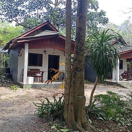 Maleeya Garden Guest House Koh Chang Buitenkant foto